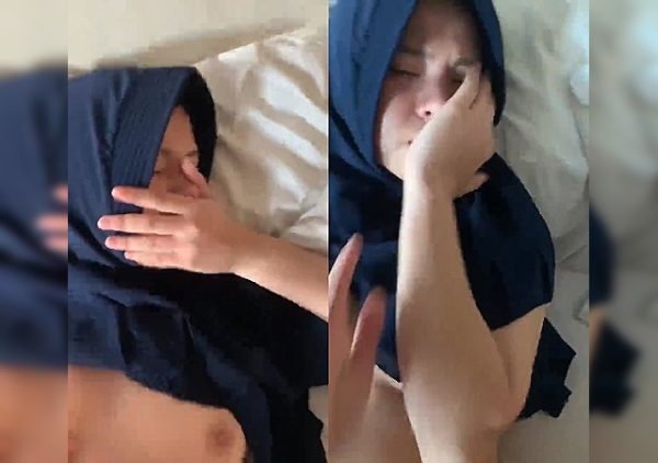 เห็นทุกอย่างยกเว้นเส้นผม